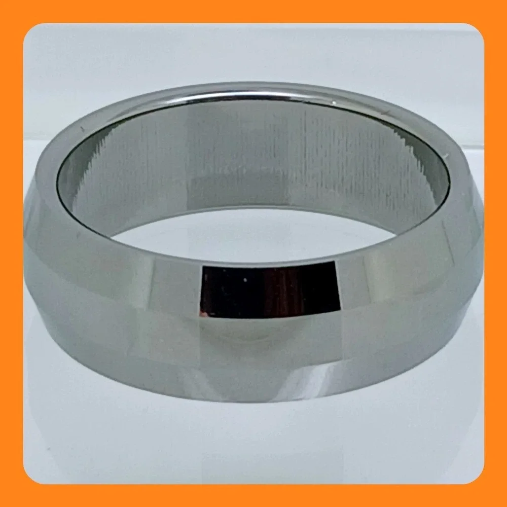 Vintage Tungsten Carbide 8mm Beveled Edge Ring Mens Size 11.5 Silver Tone Y2K‎